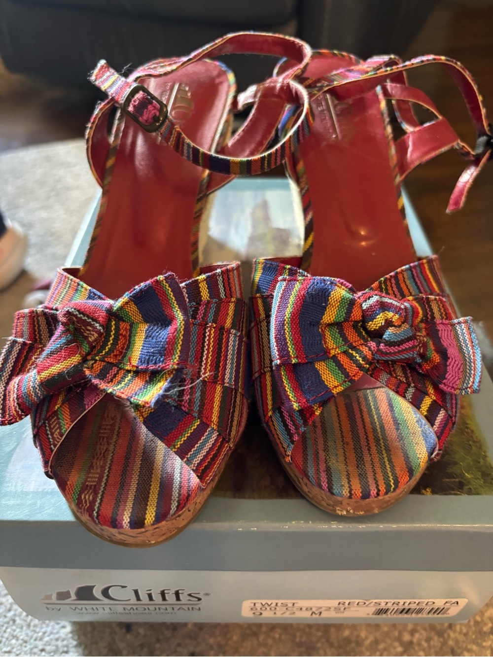 Cliffs by White Mountain -Twist Red/Striped Fabric Wedge. Size 9 1/2 M